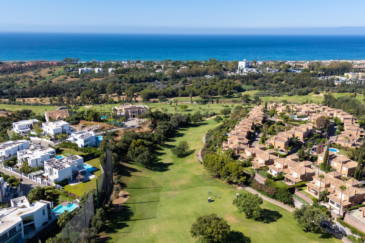 3 Bed Townhouse for sale in Marbella Costa Del Sol, Málaga, Spain