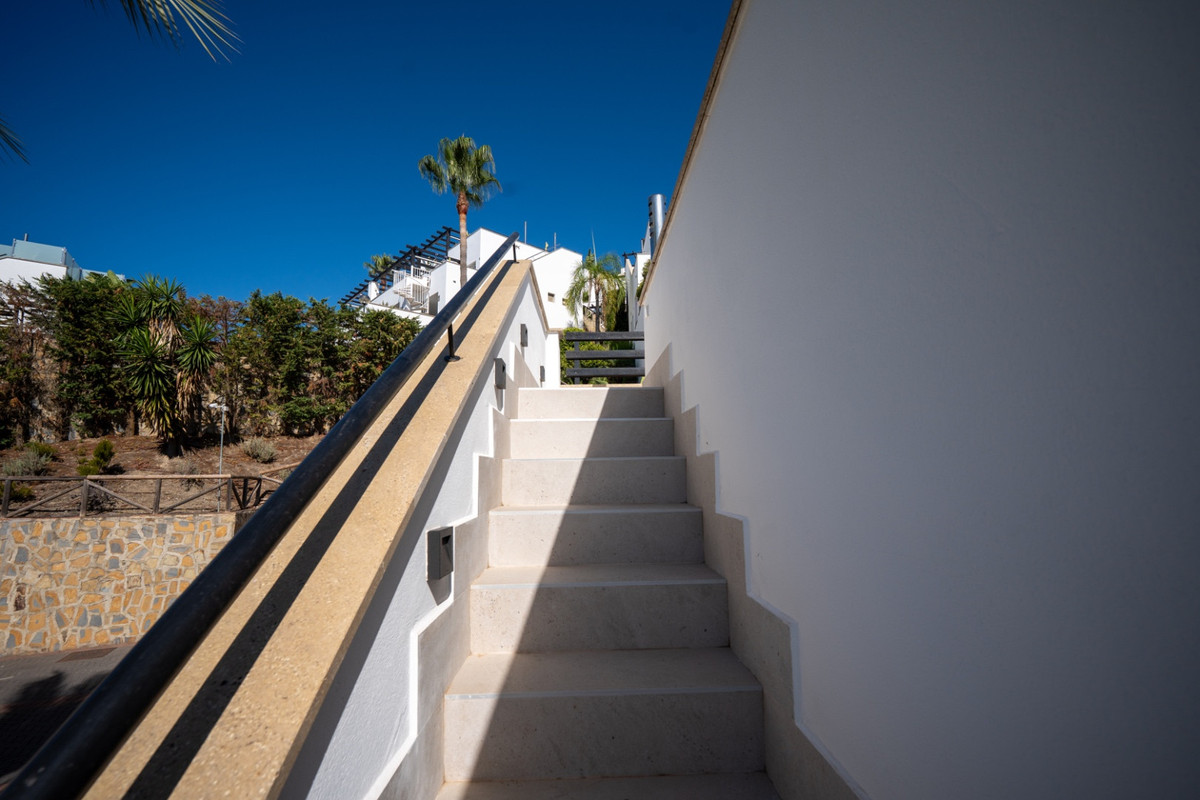 3 Bed Townhouse for sale in Marbella Costa Del Sol, Málaga, Spain