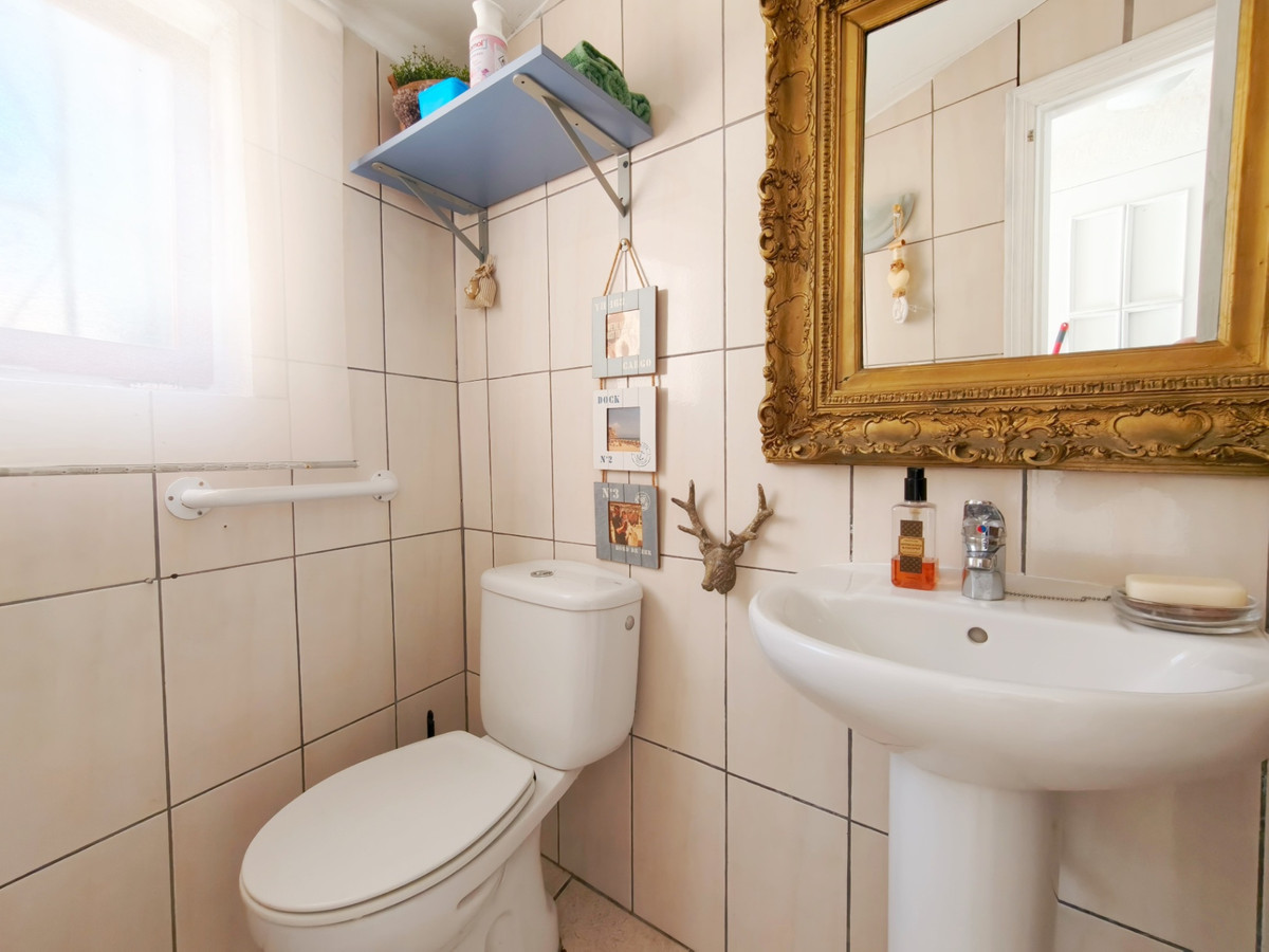 Se vende Finca - Cortijo de 5 dormitorios en Costa Blanca, Alicante, España