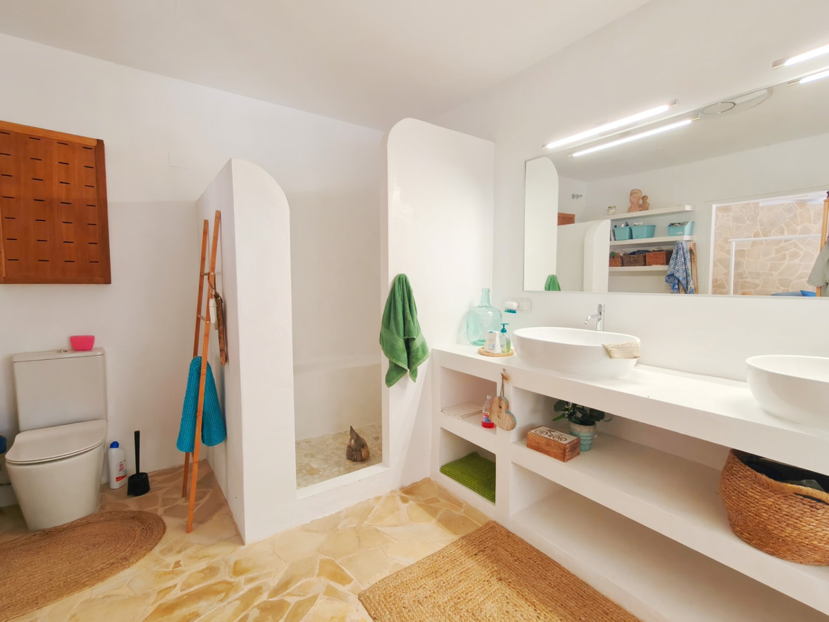Se vende Finca - Cortijo de 5 dormitorios en Costa Blanca, Alicante, España