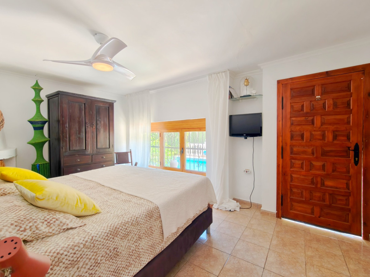 Se vende Finca - Cortijo de 5 dormitorios en Costa Blanca, Alicante, España