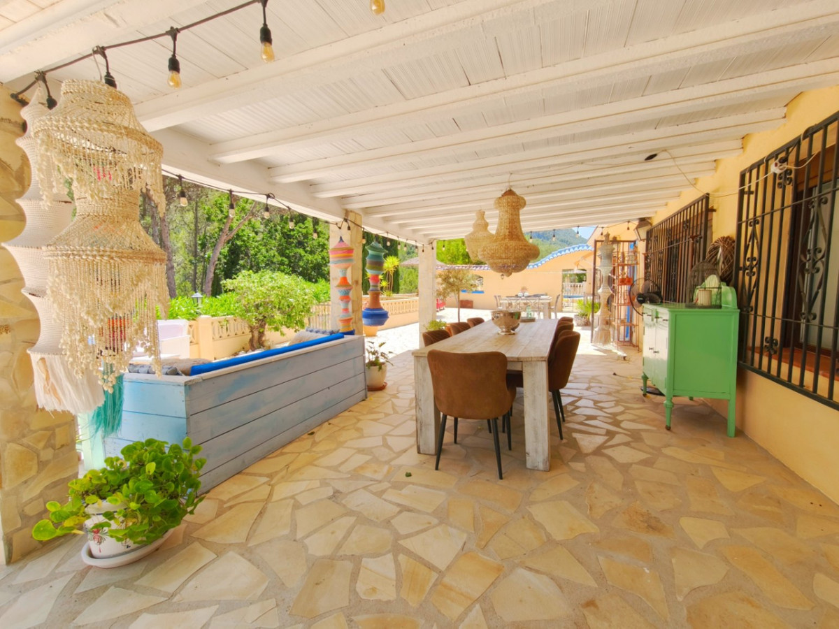 Se vende Finca - Cortijo de 5 dormitorios en Costa Blanca, Alicante, España