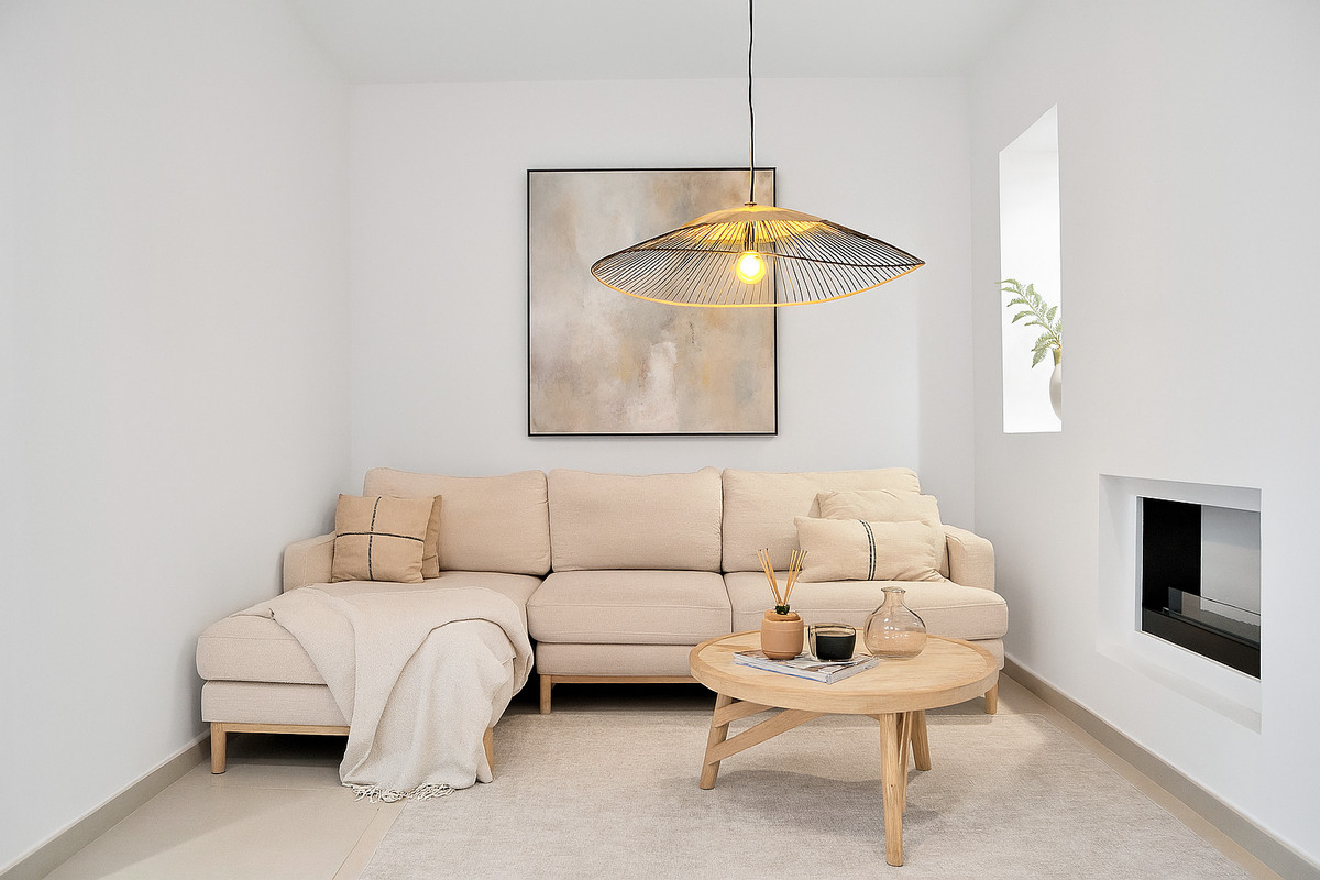2 Bed Apartment for sale in Estepona Costa Del Sol, Málaga, Spain