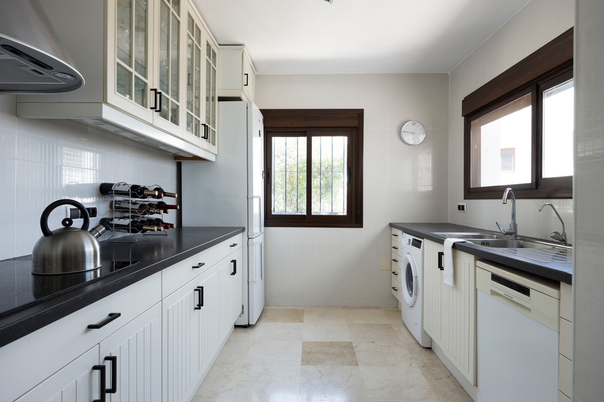 6 Bed Townhouse for sale in Torremuelle Costa Del Sol, Málaga, Spain