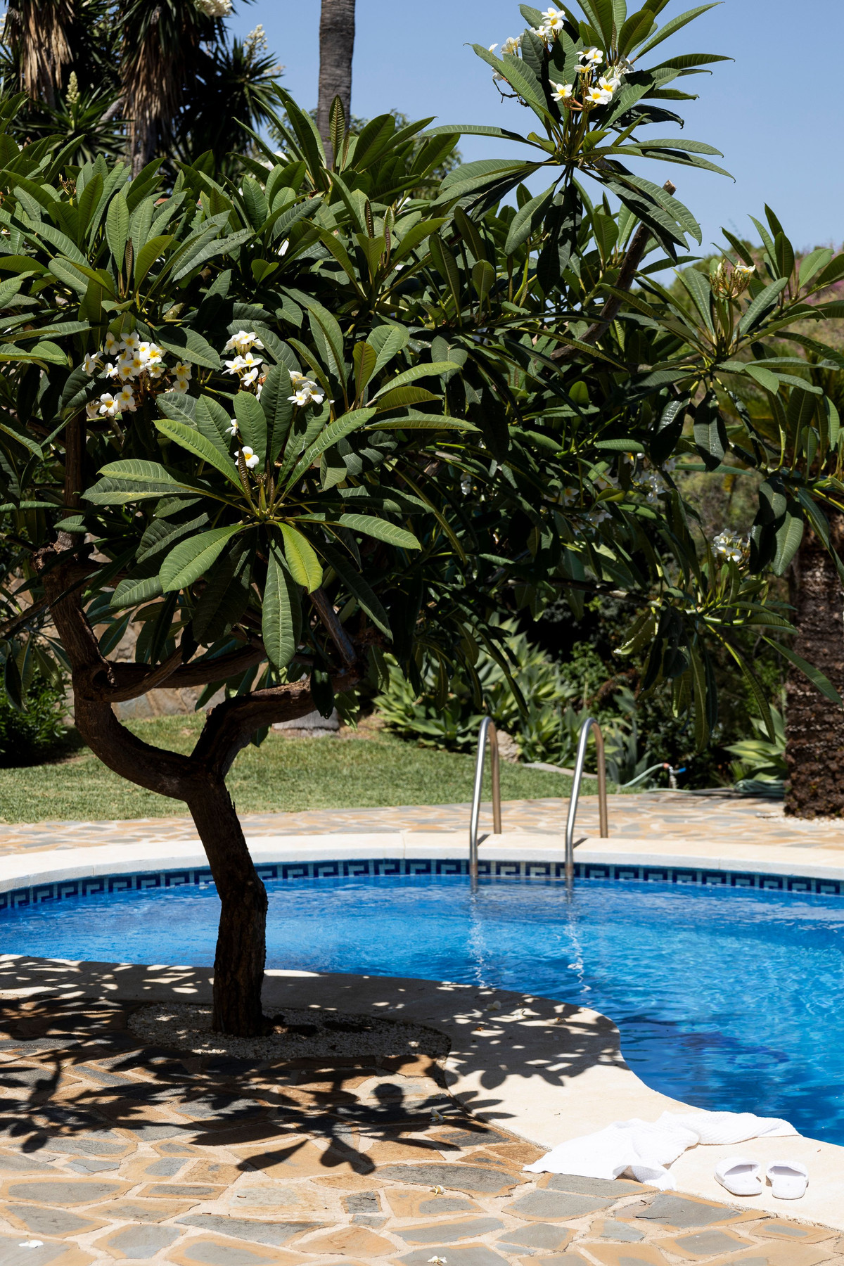 6 Bed Townhouse for sale in Torremuelle Costa Del Sol, Málaga, Spain