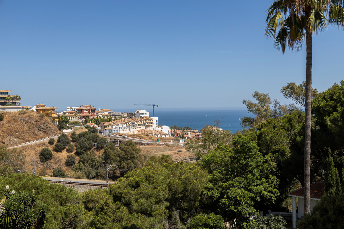 6 Bed Townhouse for sale in Torremuelle Costa Del Sol, Málaga, Spain