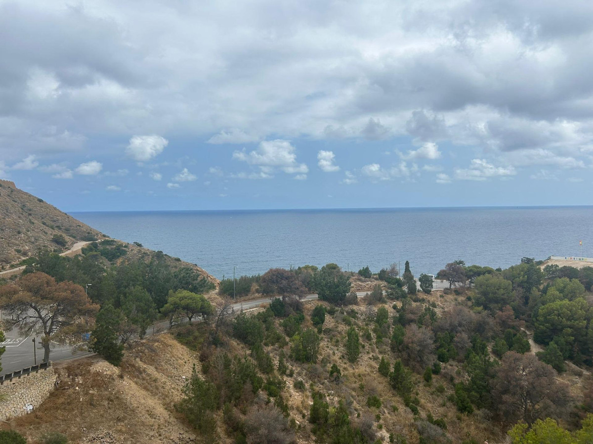 Se vende Apartamento Planta Media de 2 dormitorios en Costa Blanca, Alicante, España