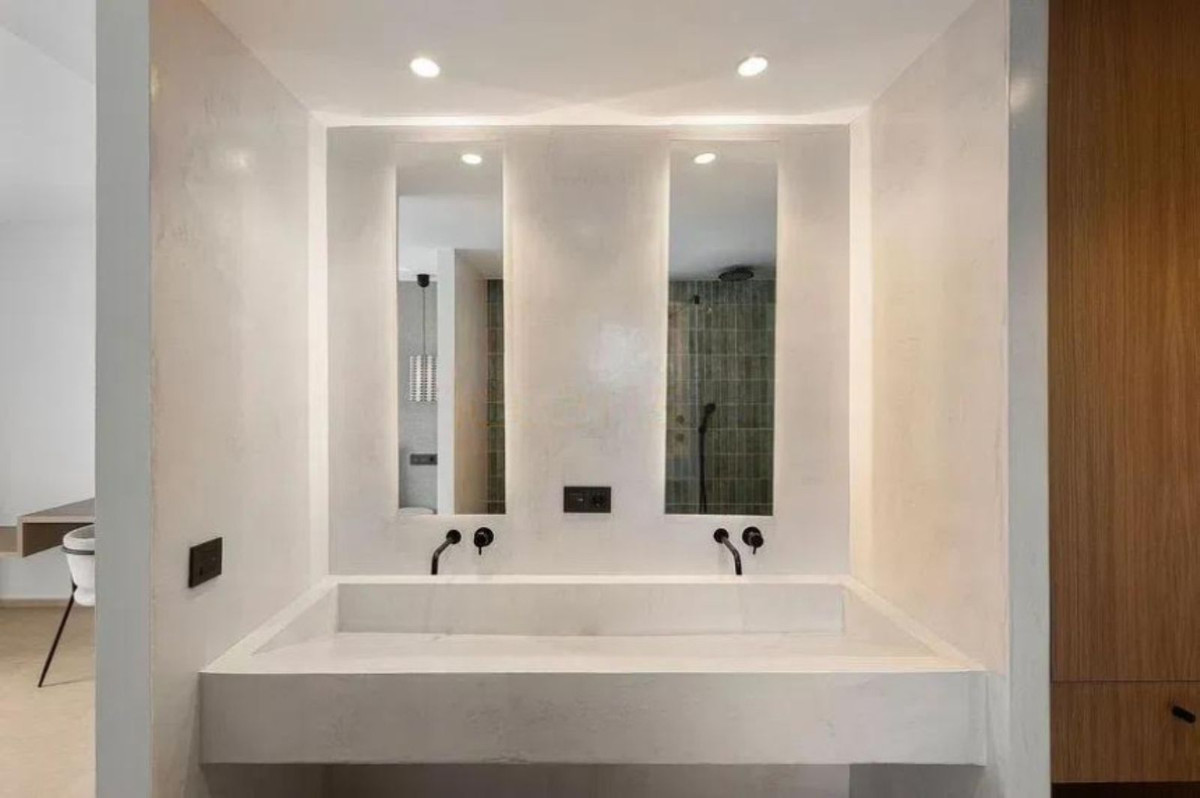 3 Bed Apartment for sale in Aloha Costa Del Sol, Málaga, Spain