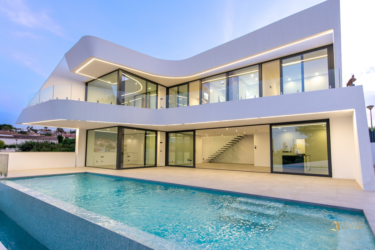 4 Bed Townhouse for sale in Calpe Costa Blanca, Alicante, Spain