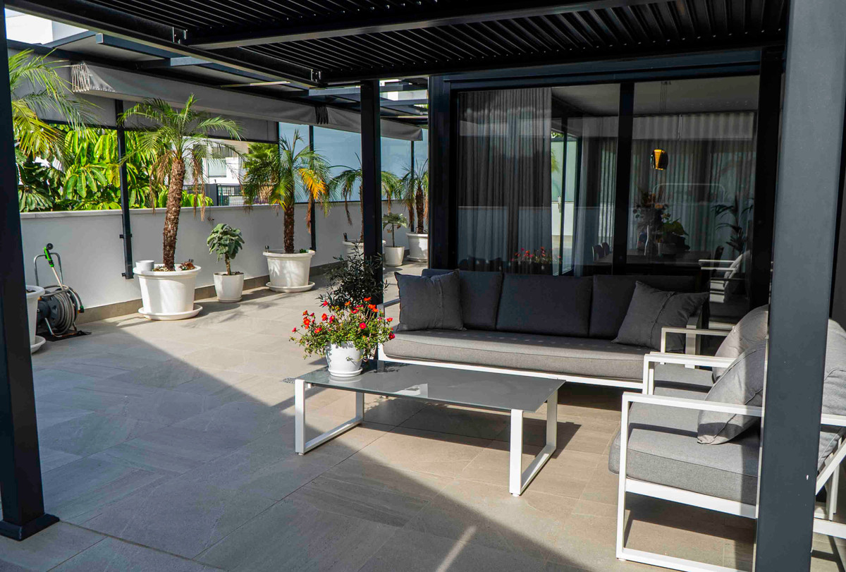 3 Bed Apartment for sale in Torremolinos Costa Del Sol, Málaga, Spain