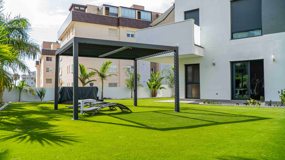 3 Bed Apartment for sale in Torremolinos Costa Del Sol, Málaga, Spain