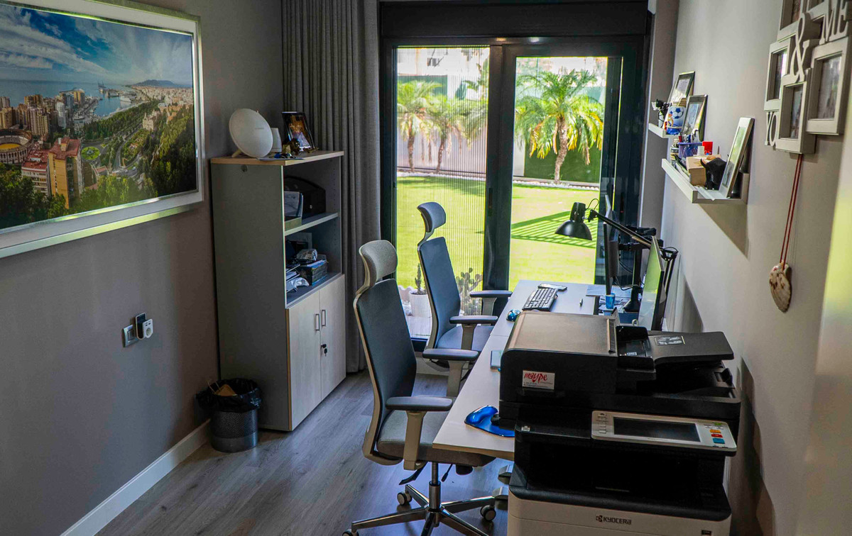 3 Bed Apartment for sale in Torremolinos Costa Del Sol, Málaga, Spain