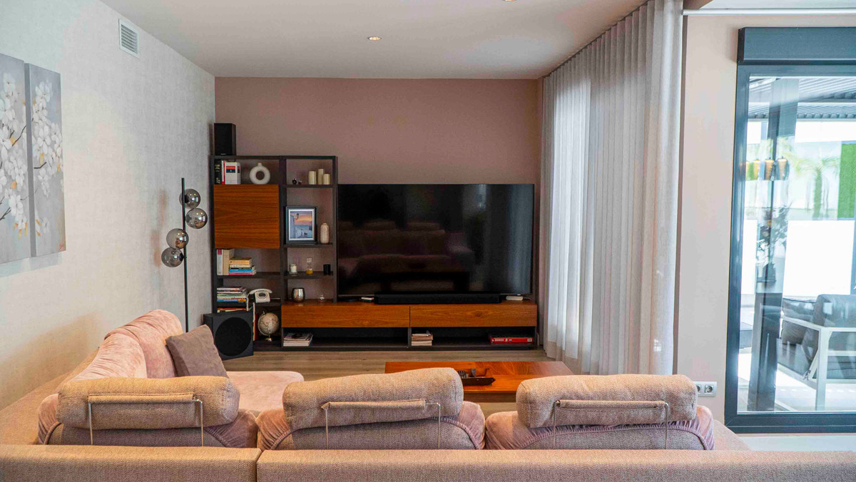 3 Bed Apartment for sale in Torremolinos Costa Del Sol, Málaga, Spain