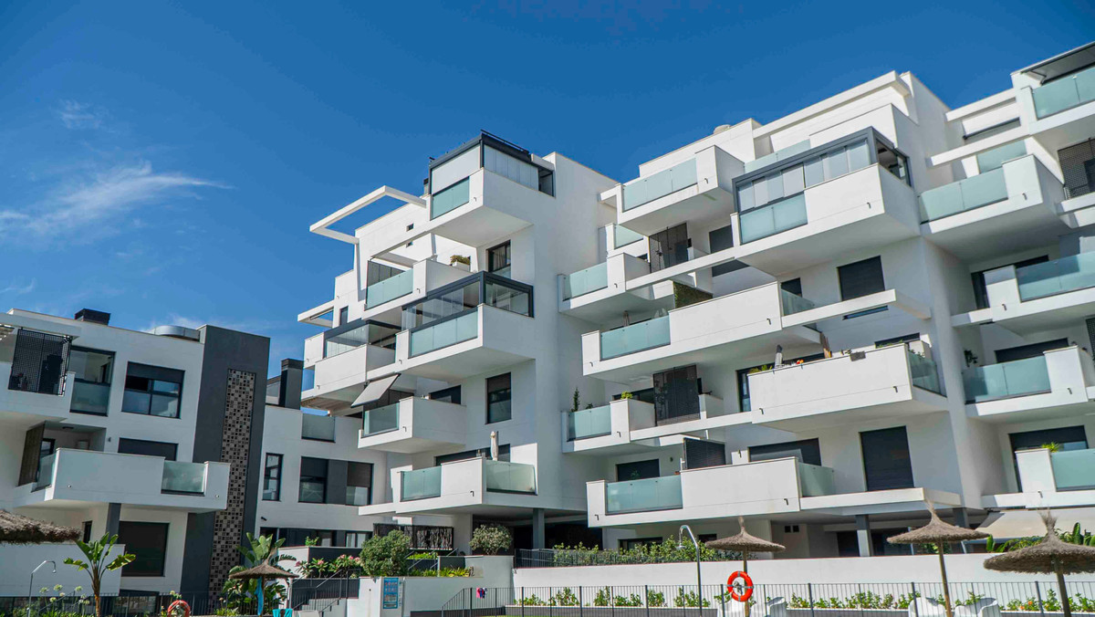 3 Bed Apartment for sale in Torremolinos Costa Del Sol, Málaga, Spain