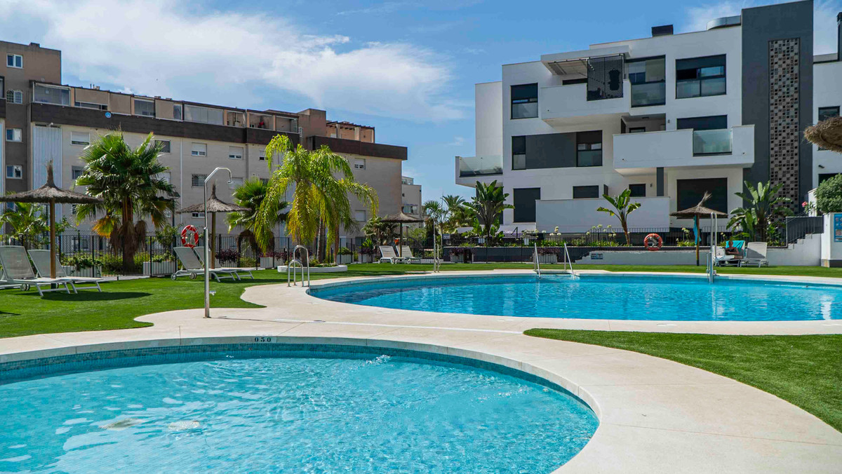 3 Bed Apartment for sale in Torremolinos Costa Del Sol, Málaga, Spain