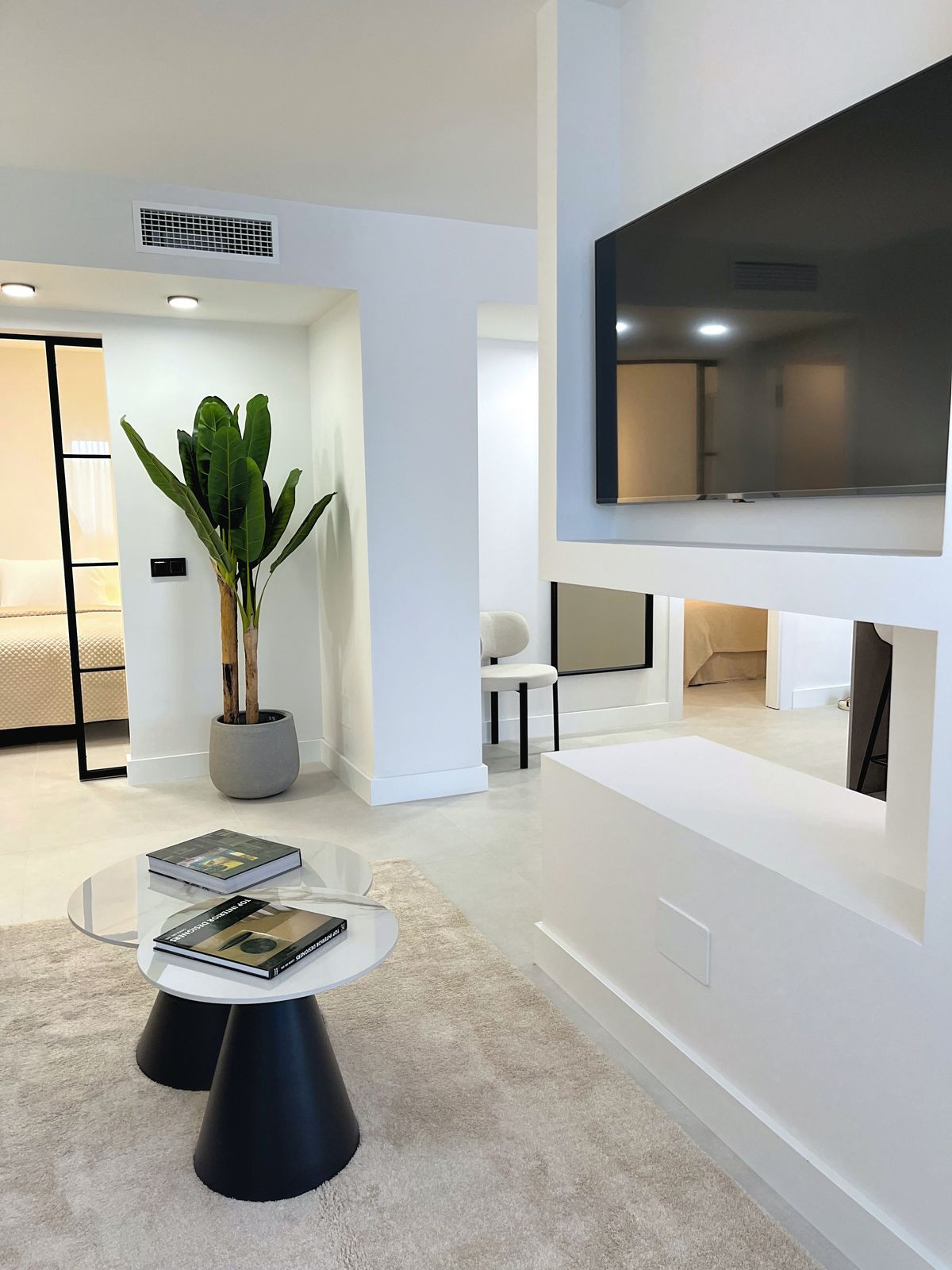 3 Bed Apartment for sale in Nueva Andalucía Costa Del Sol, Málaga, Spain