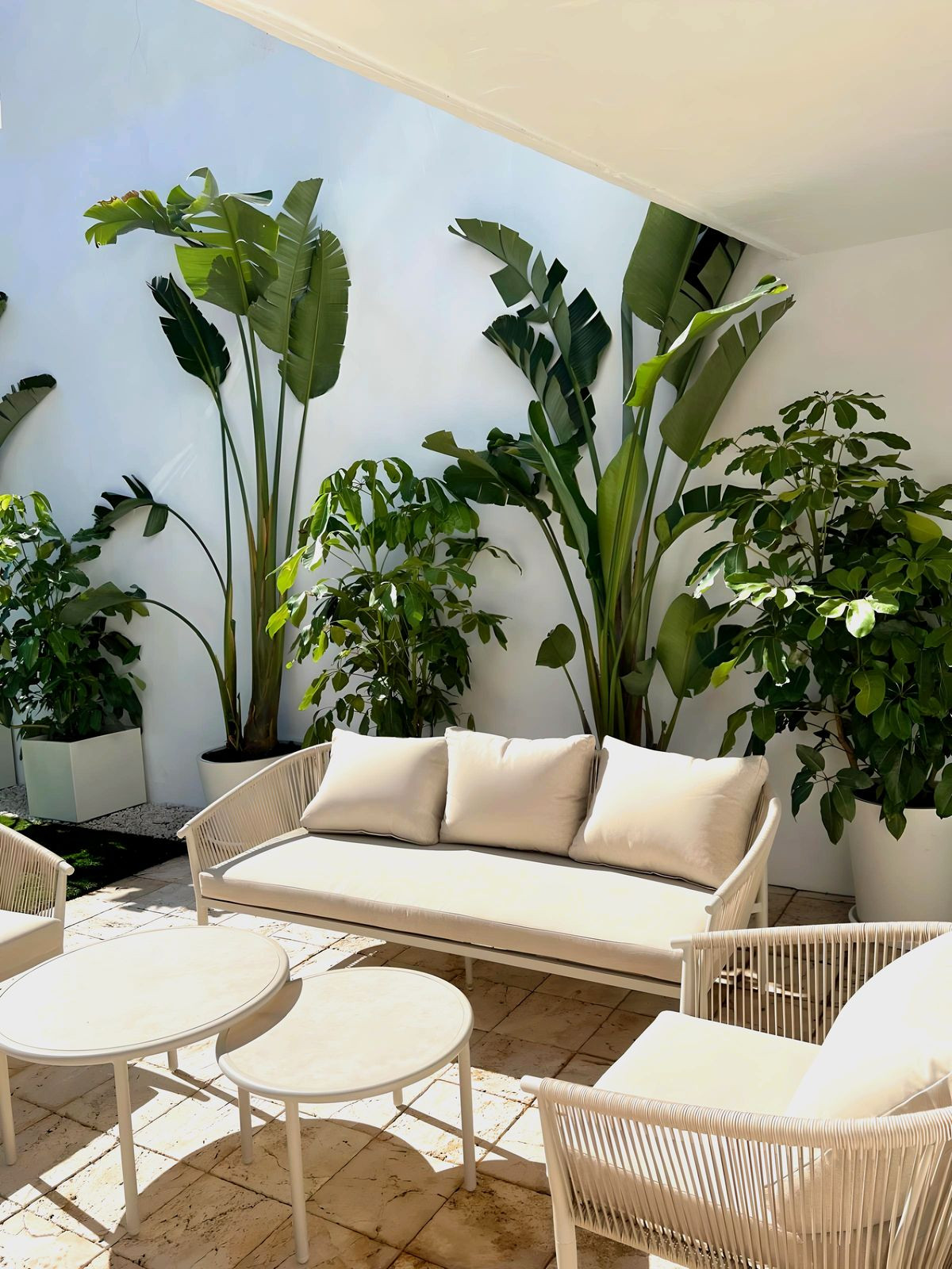 3 Bed Apartment for sale in Nueva Andalucía Costa Del Sol, Málaga, Spain