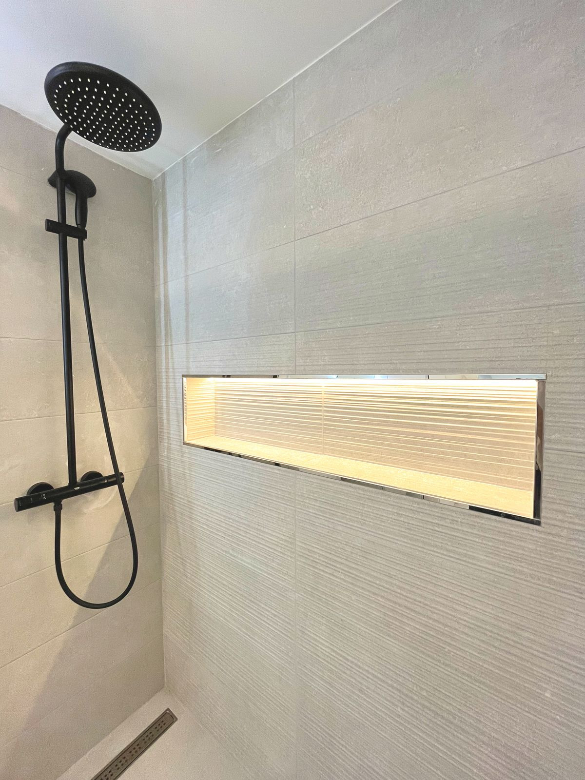 3 Bed Apartment for sale in Nueva Andalucía Costa Del Sol, Málaga, Spain