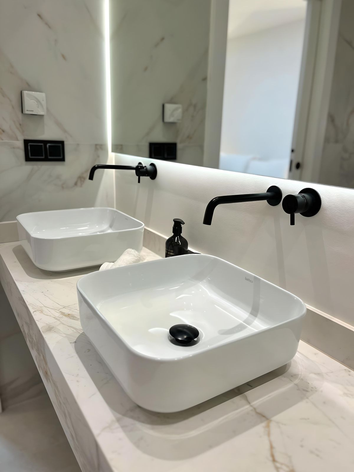 3 Bed Apartment for sale in Nueva Andalucía Costa Del Sol, Málaga, Spain