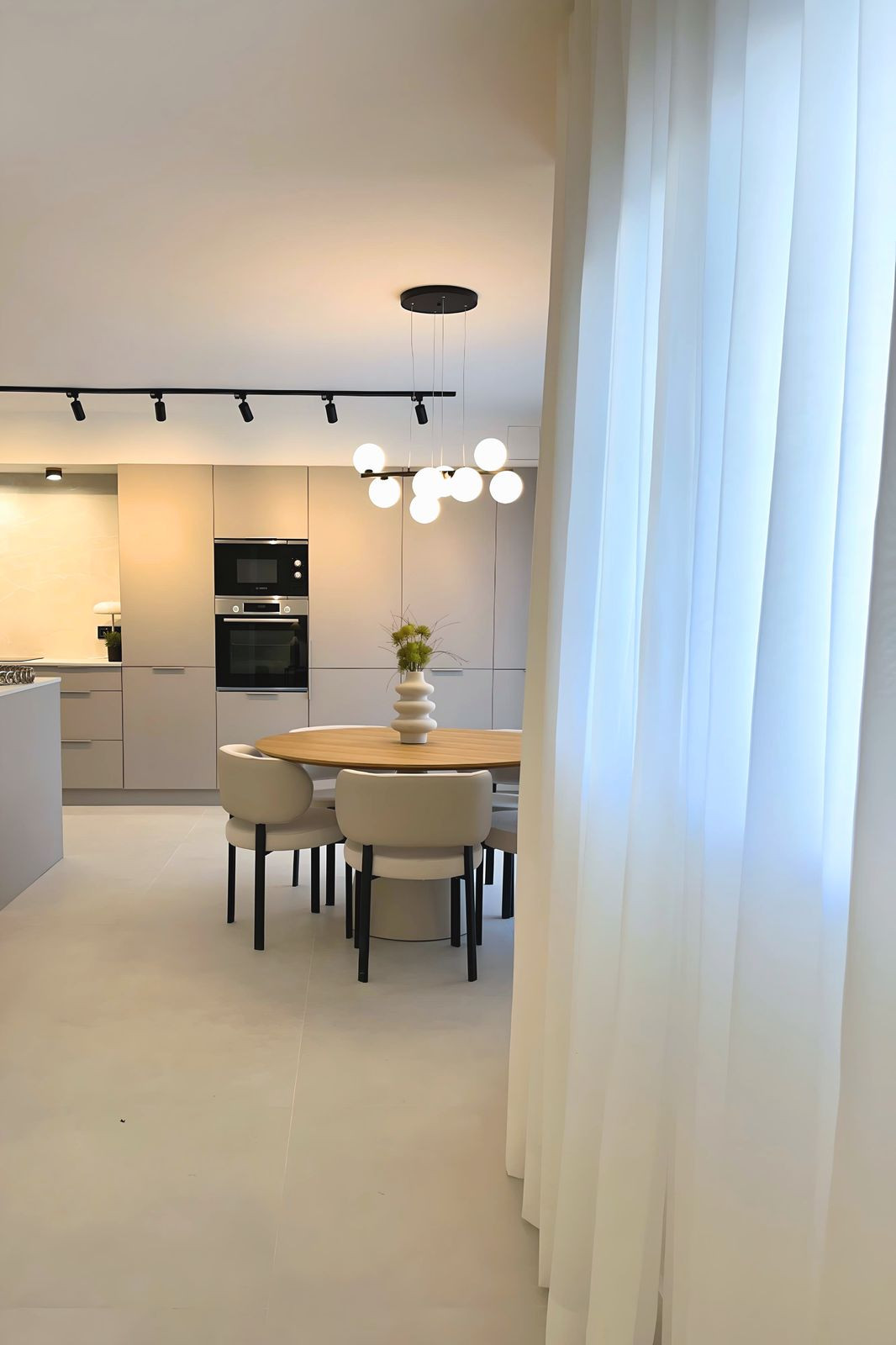 3 Bed Apartment for sale in Nueva Andalucía Costa Del Sol, Málaga, Spain
