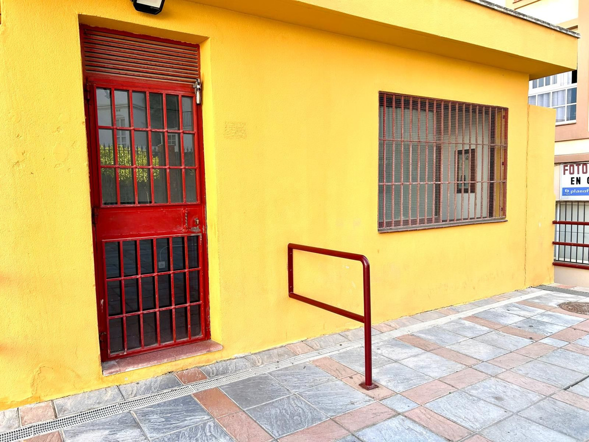 Se vende Garaje  en Costa Del Sol, Málaga, España