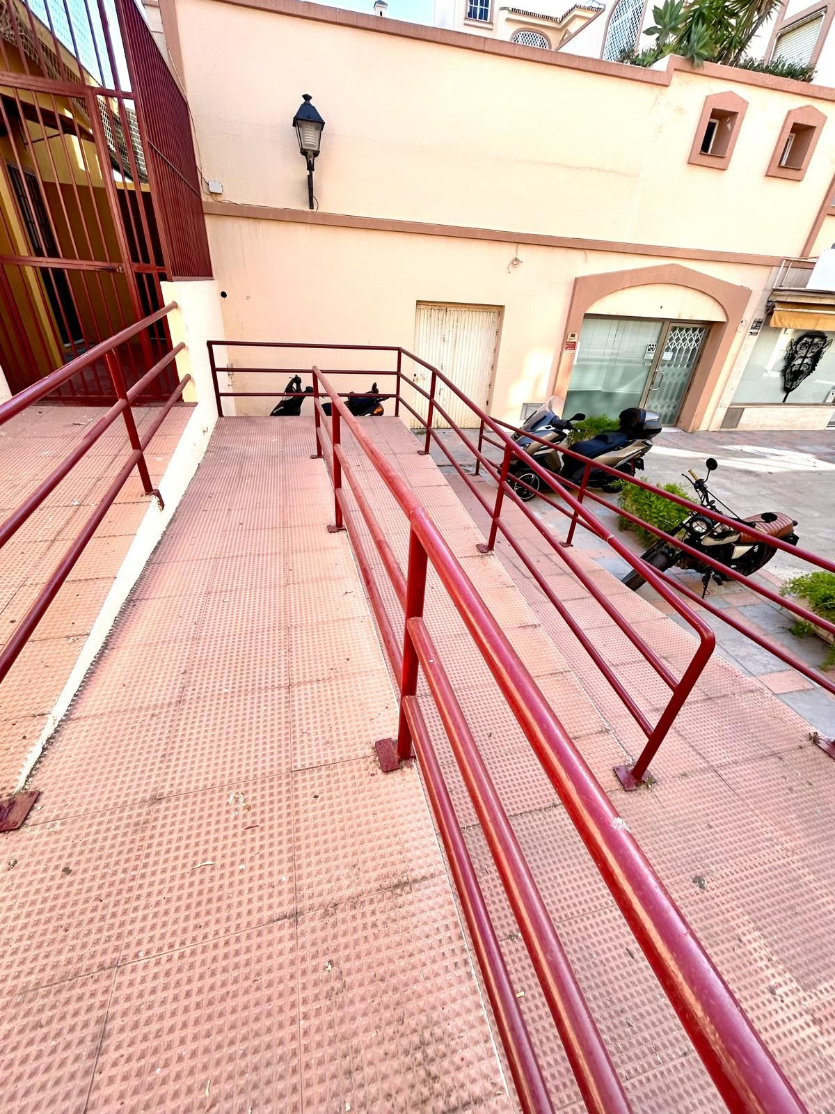 Se vende Garaje  en Costa Del Sol, Málaga, España