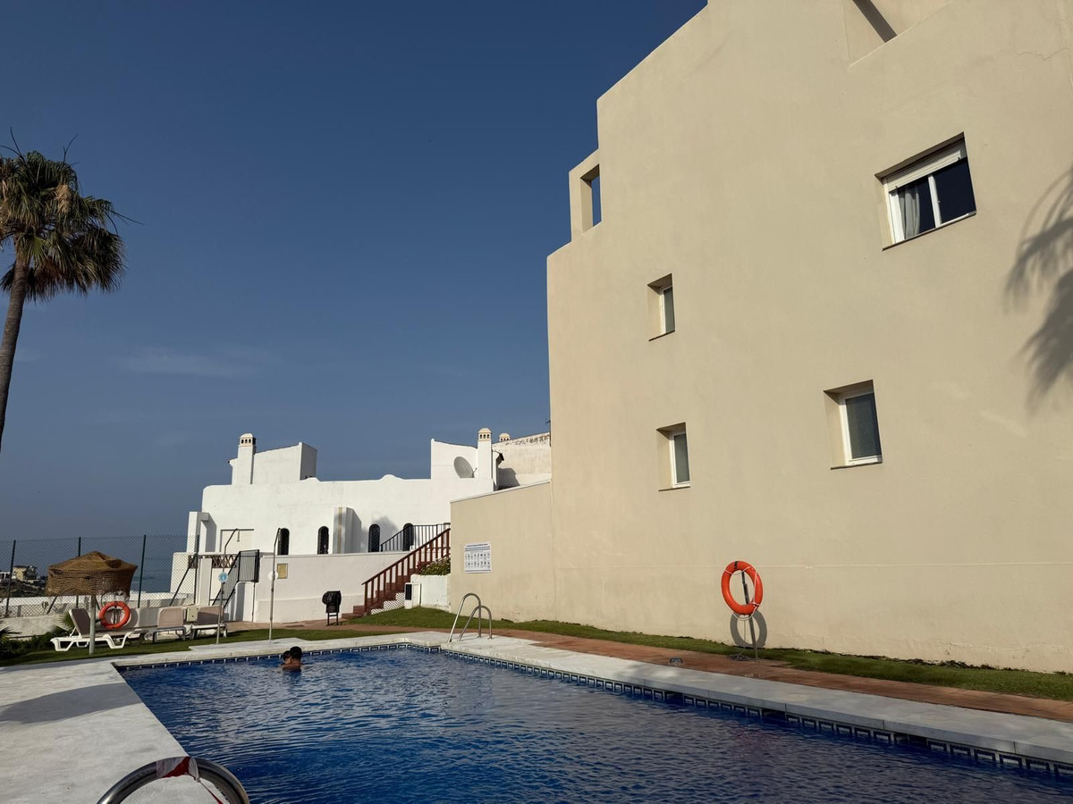 3 Bed Apartment for sale in Casares Playa Costa Del Sol, Málaga, Spain