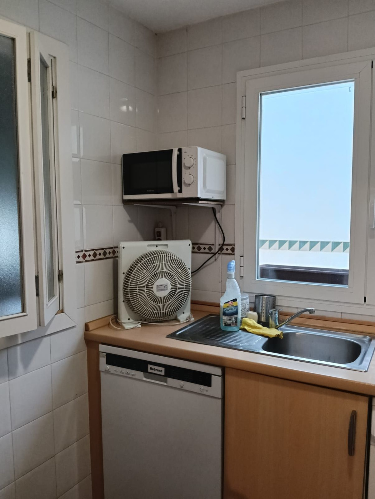 Se vende Apartamento Planta Media de 1 dormitorios en Costa Del Sol, Málaga, España