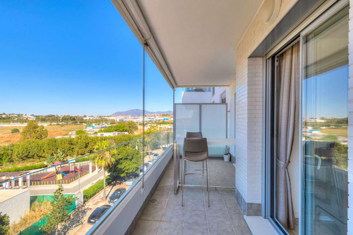 Se vende Apartamento Planta Media de 3 dormitorios en Costa Del Sol, Málaga, España