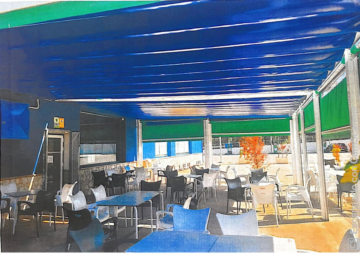 1 Bed Commercial unit for sale in Benamocarra Costa Del Sol East, Málaga, Spain