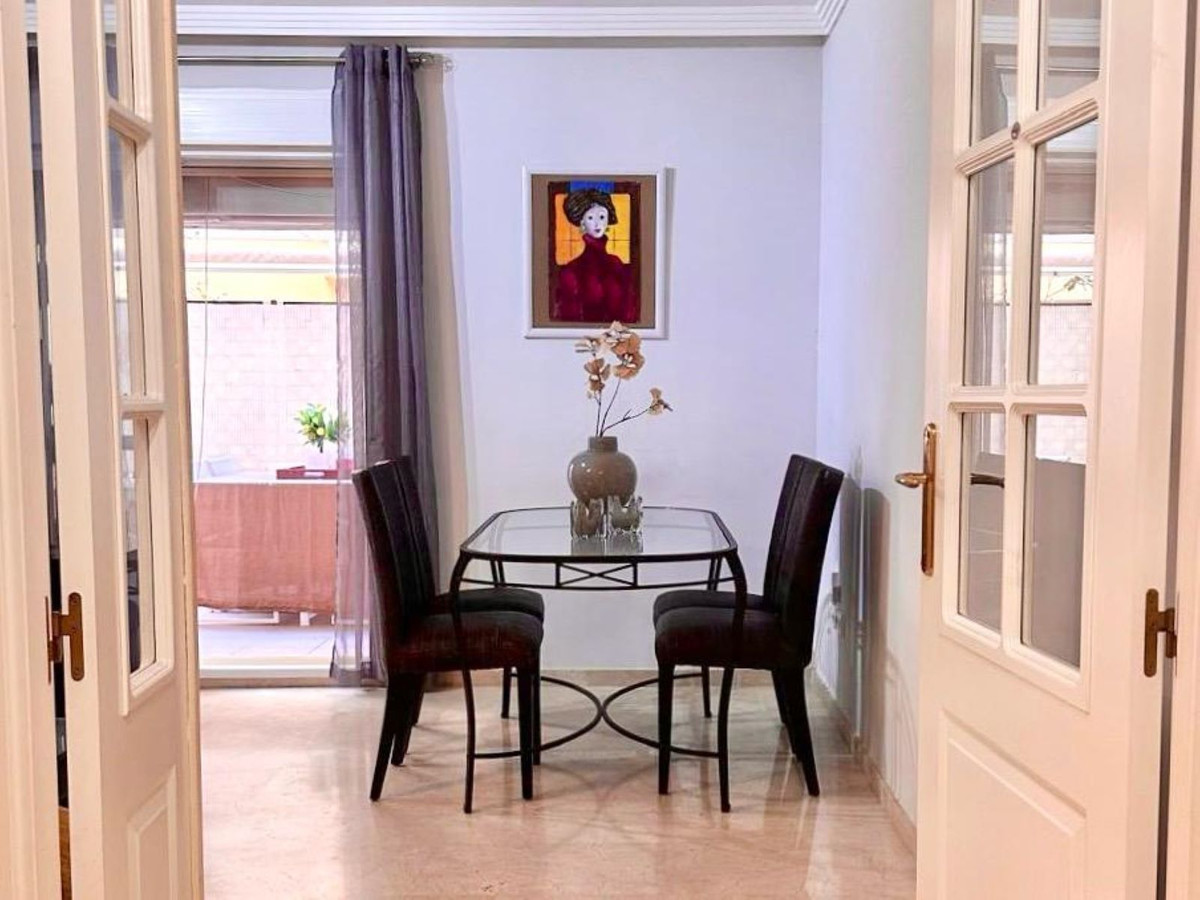 1 Bed Apartment for sale in Estepona Costa Del Sol, Málaga, Spain