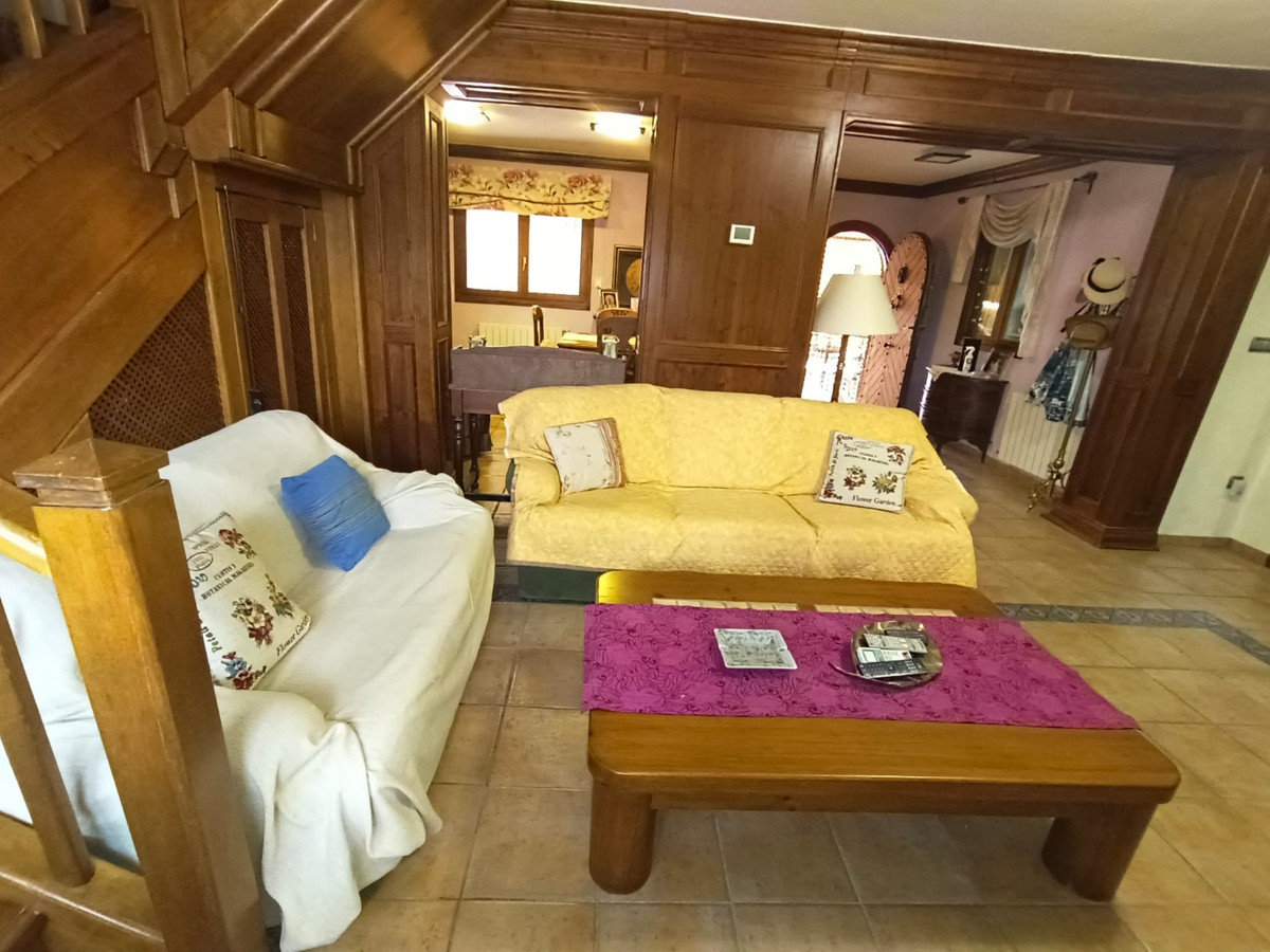 Se vende Villa - Chalet de 5 dormitorios en Costa Calida, Murcia, España
