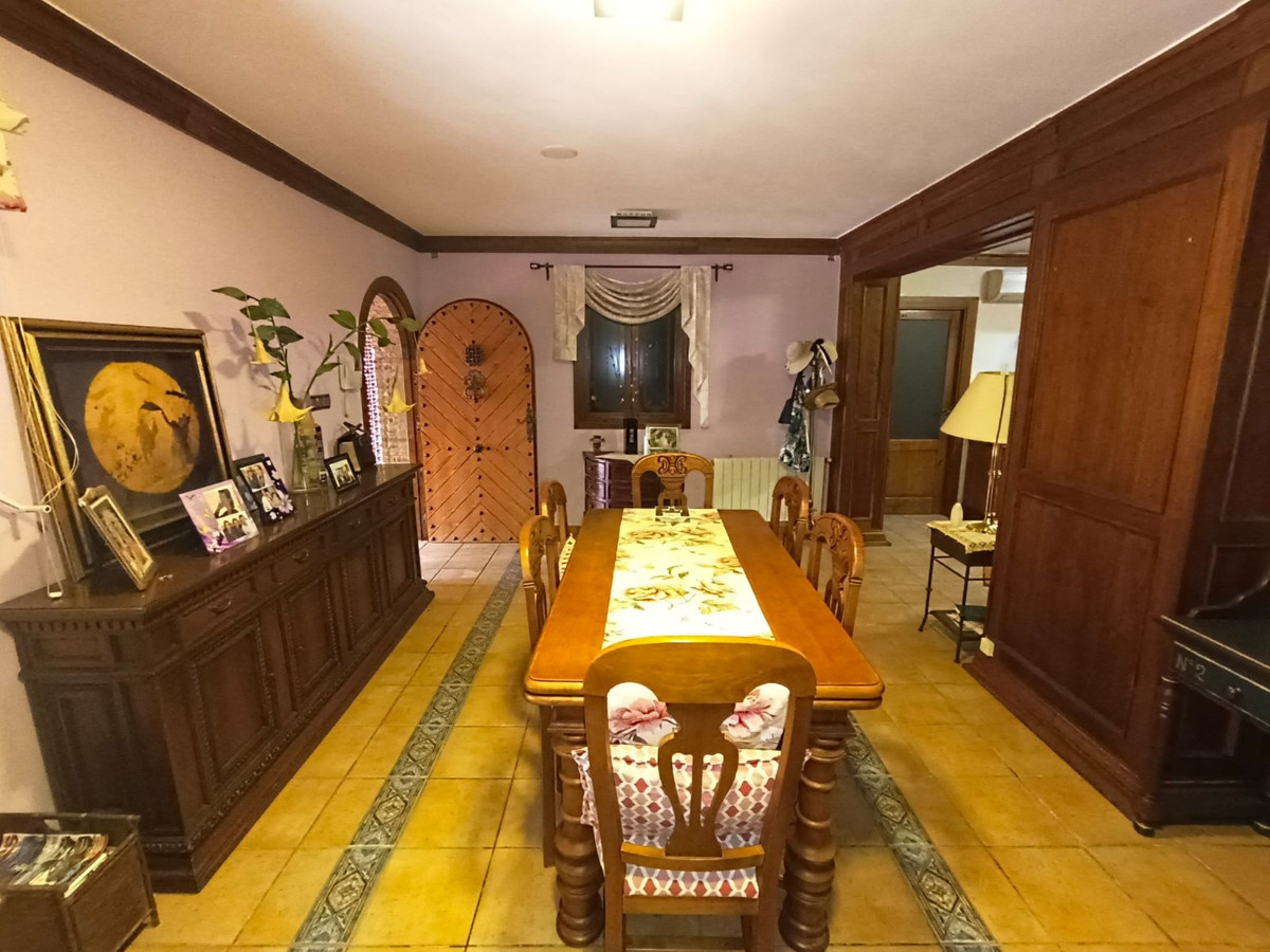 Se vende Villa - Chalet de 5 dormitorios en Costa Calida, Murcia, España
