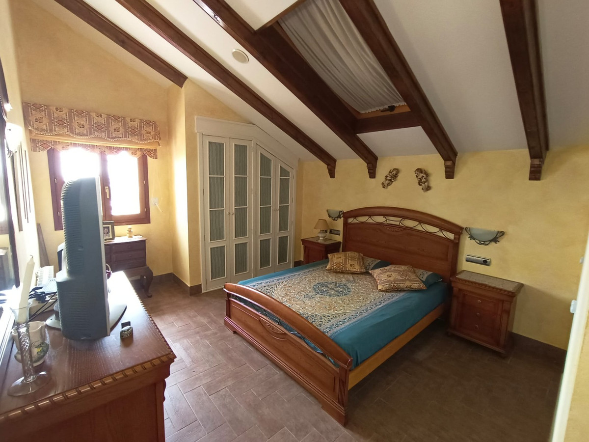 Se vende Villa - Chalet de 5 dormitorios en Costa Calida, Murcia, España
