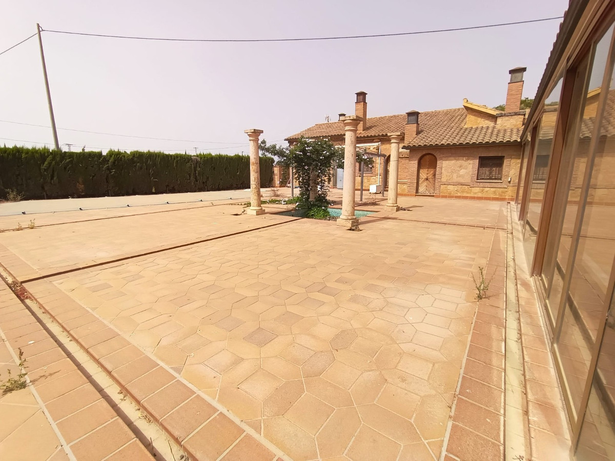 Se vende Villa - Chalet de 5 dormitorios en Costa Calida, Murcia, España