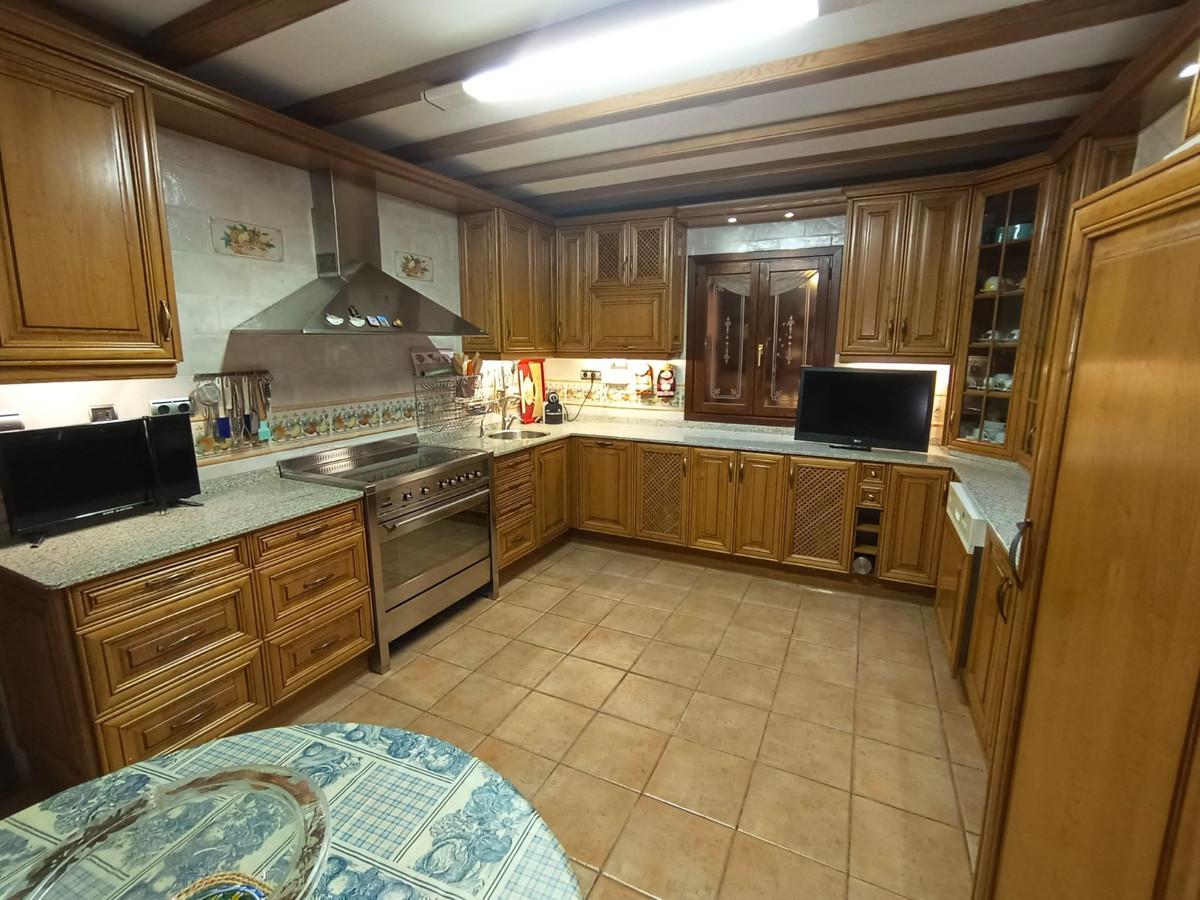 Se vende Villa - Chalet de 5 dormitorios en Costa Calida, Murcia, España