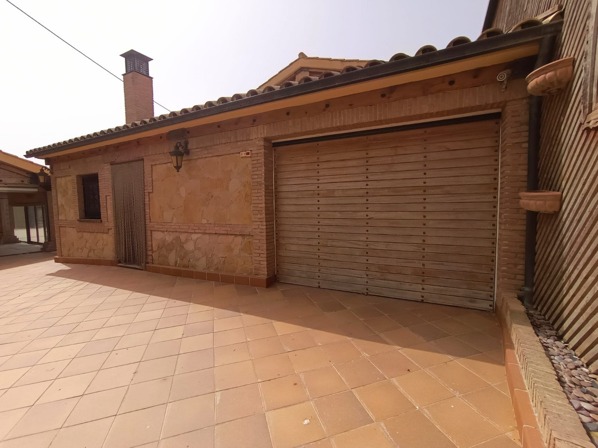 Se vende Villa - Chalet de 5 dormitorios en Costa Calida, Murcia, España