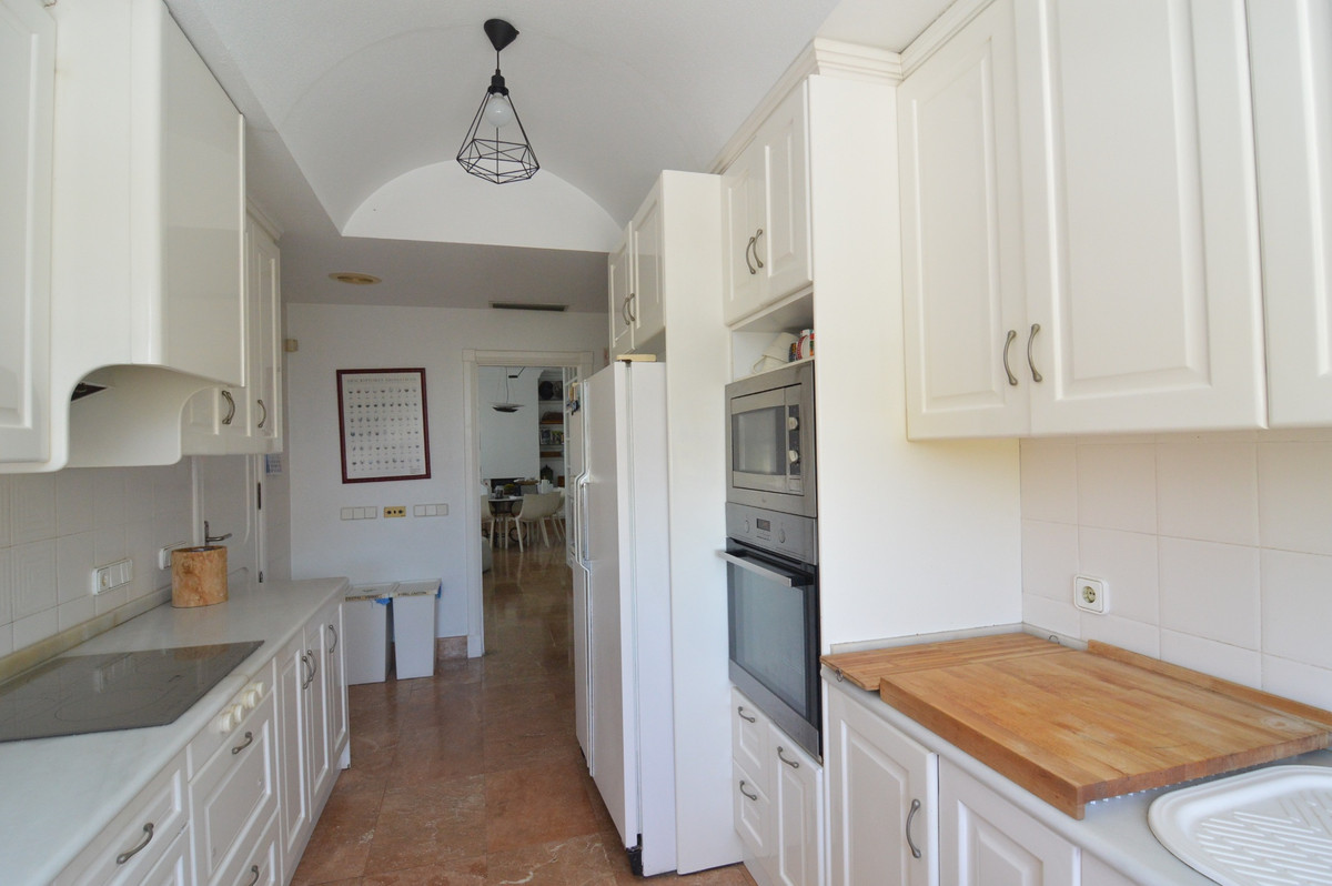 Se vende Villa - Chalet de 4 dormitorios en Costa Blanca, Alicante, España