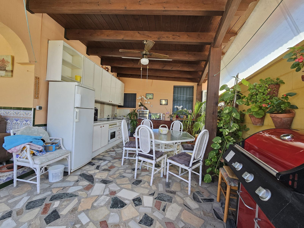 Se vende Villa - Chalet de 2 dormitorios en Costa Del Sol, Málaga, España