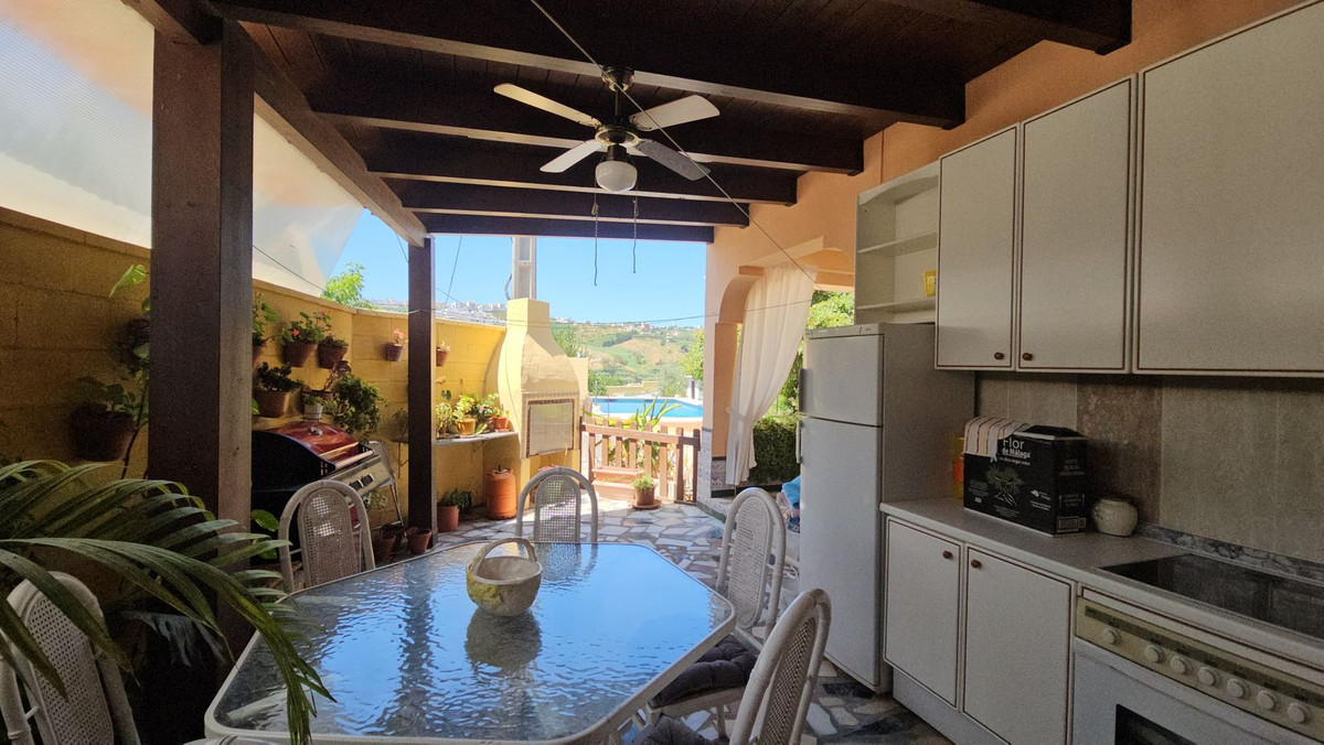 Se vende Villa - Chalet de 2 dormitorios en Costa Del Sol, Málaga, España