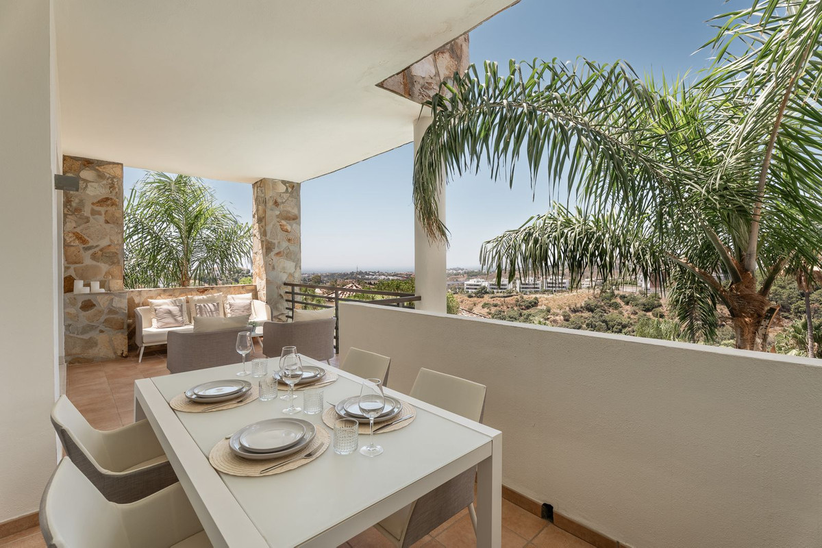 Se vende Apartamento Planta Media de 2 dormitorios en Costa Del Sol, Málaga, España
