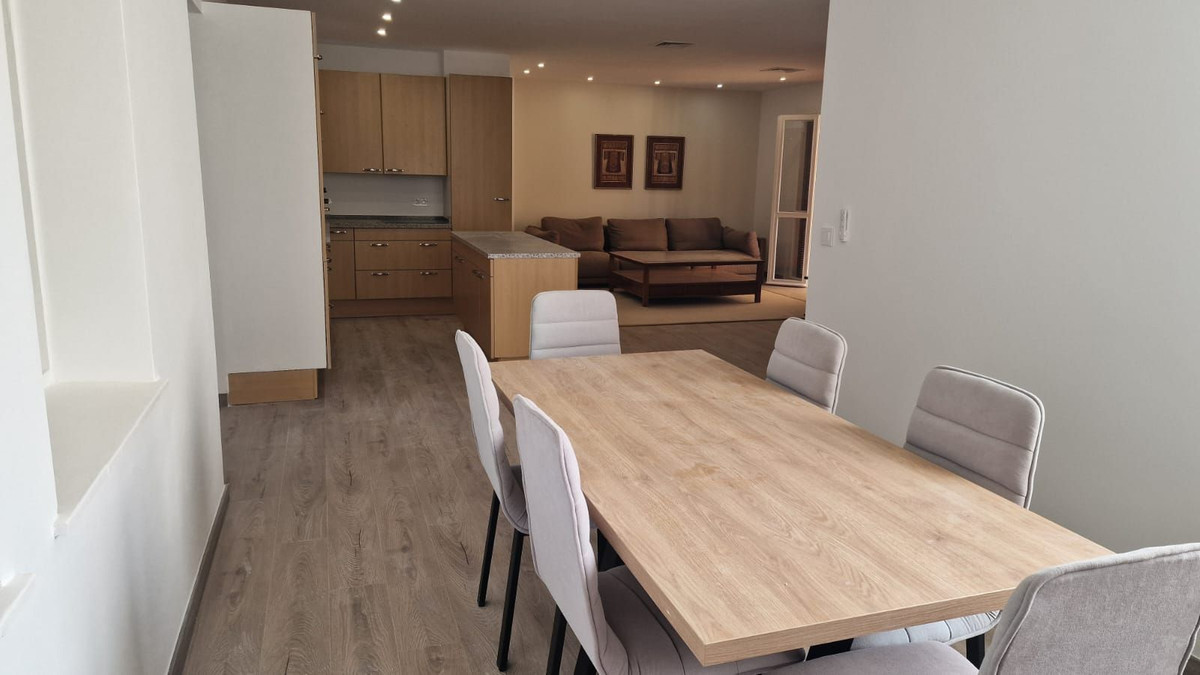 2 Bed Apartment for sale in Nueva Andalucía Costa Del Sol, Málaga, Spain