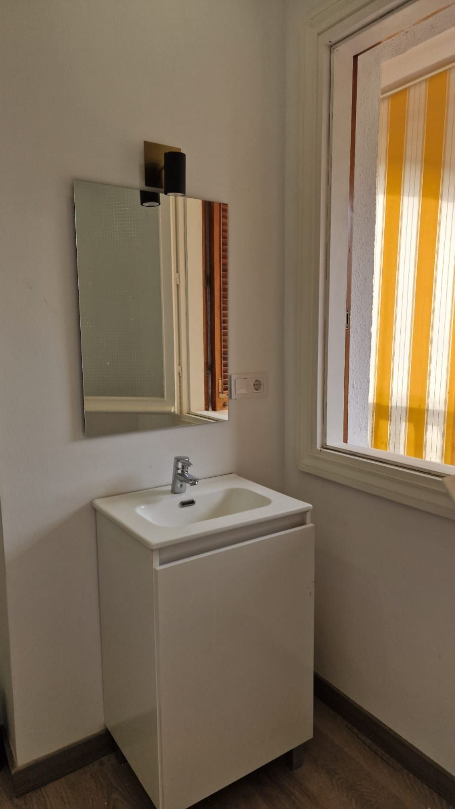 2 Bed Apartment for sale in Nueva Andalucía Costa Del Sol, Málaga, Spain