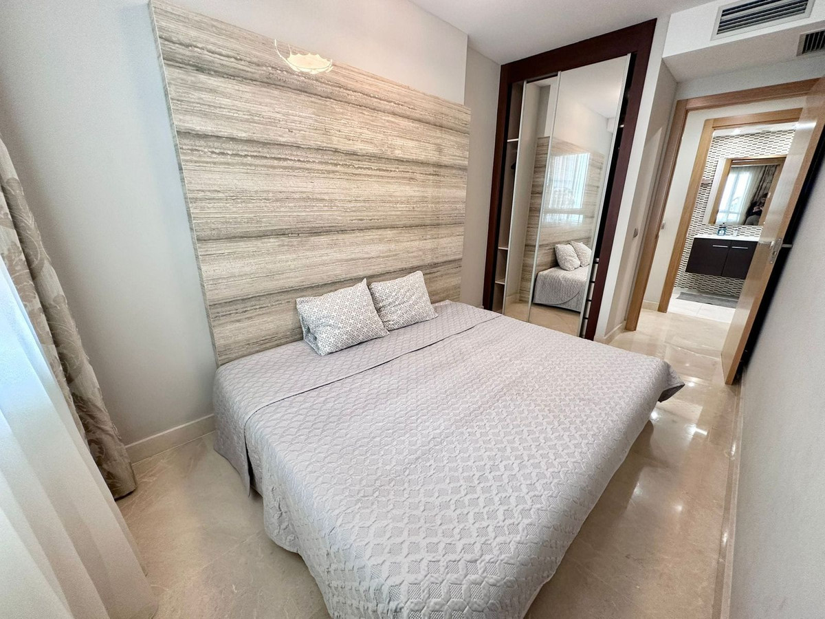 3 Bed Apartment for sale in San Pedro De Alcántara Costa Del Sol, Málaga, Spain