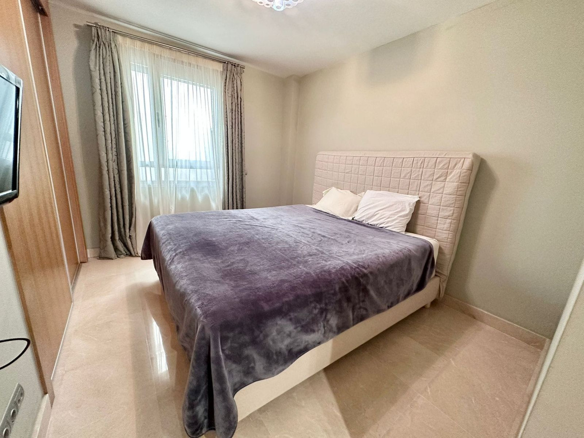 3 Bed Apartment for sale in San Pedro De Alcántara Costa Del Sol, Málaga, Spain