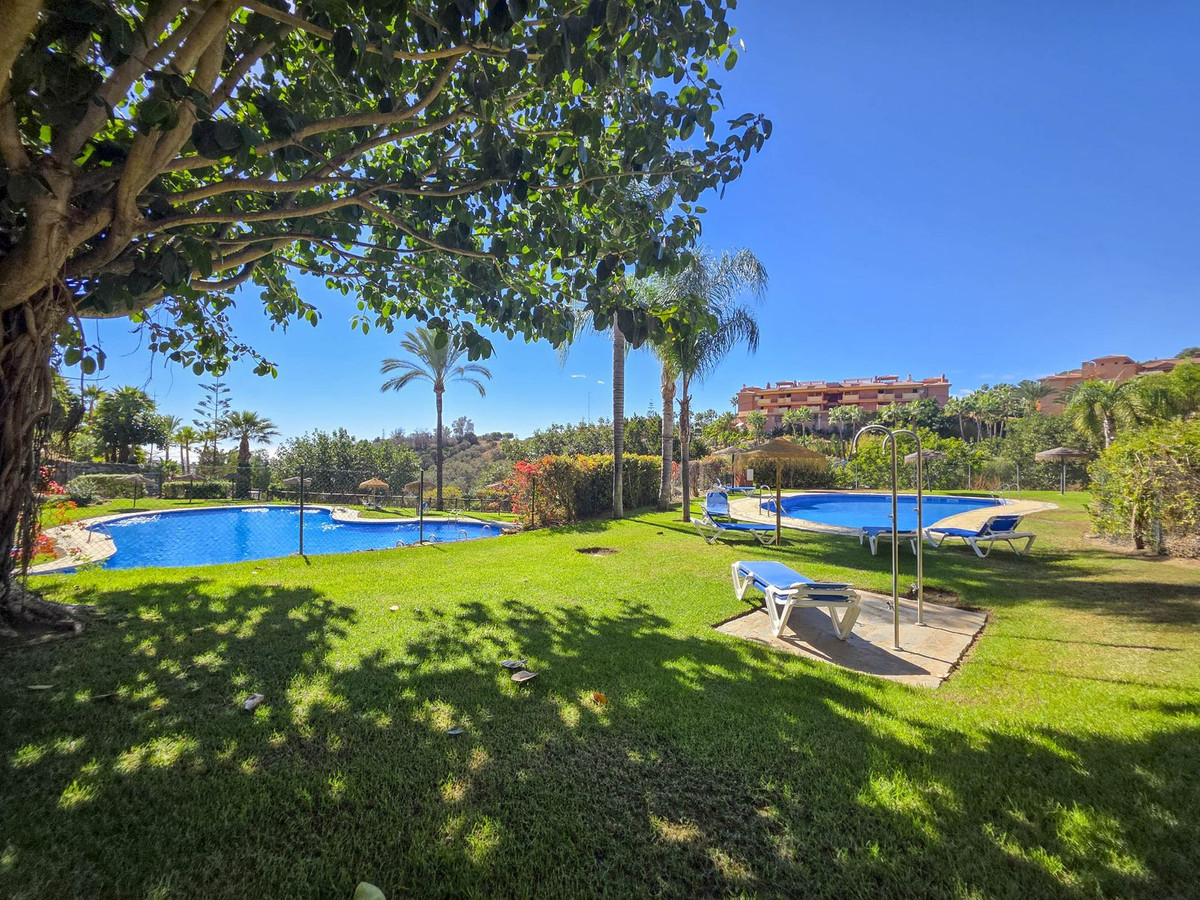 Se vende Apartamento Planta Media de 2 dormitorios en Costa Del Sol, Málaga, España