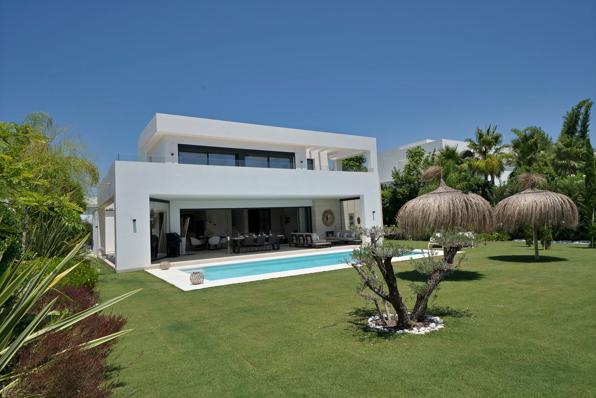 4 Bed Townhouse for sale in La Cala Golf Costa Del Sol, Málaga, Spain