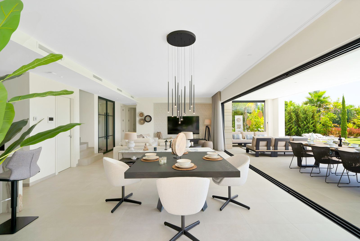 4 Bed Townhouse for sale in La Cala Golf Costa Del Sol, Málaga, Spain