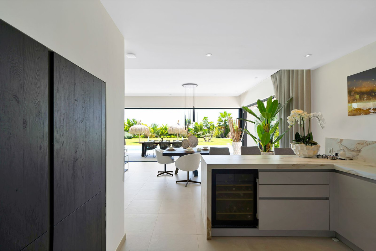 4 Bed Townhouse for sale in La Cala Golf Costa Del Sol, Málaga, Spain