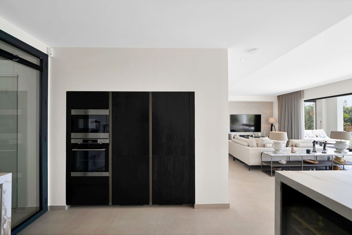 4 Bed Townhouse for sale in La Cala Golf Costa Del Sol, Málaga, Spain